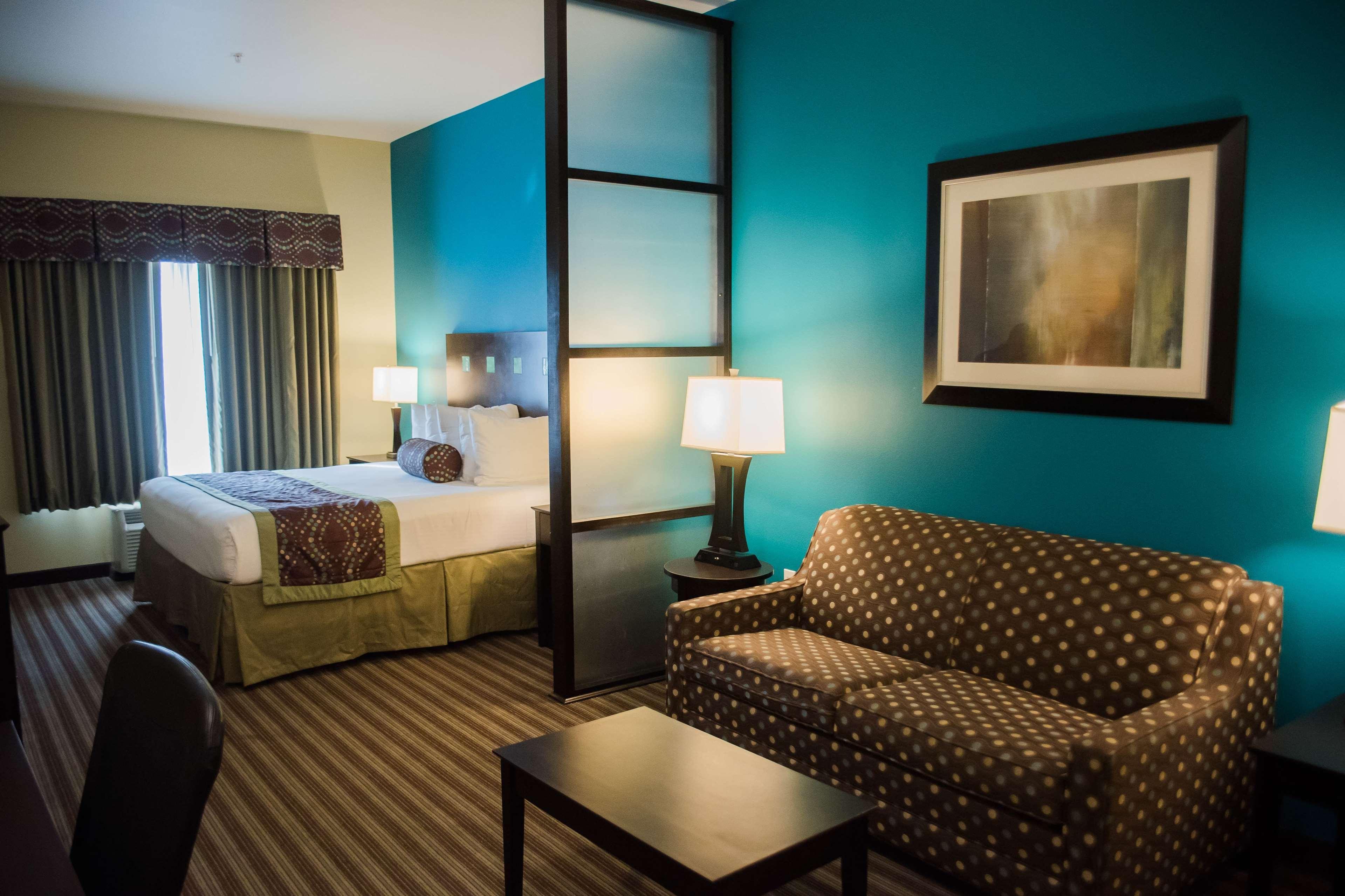 Best Western Plus DeSoto Inn&Suites Mansfield Exterior foto