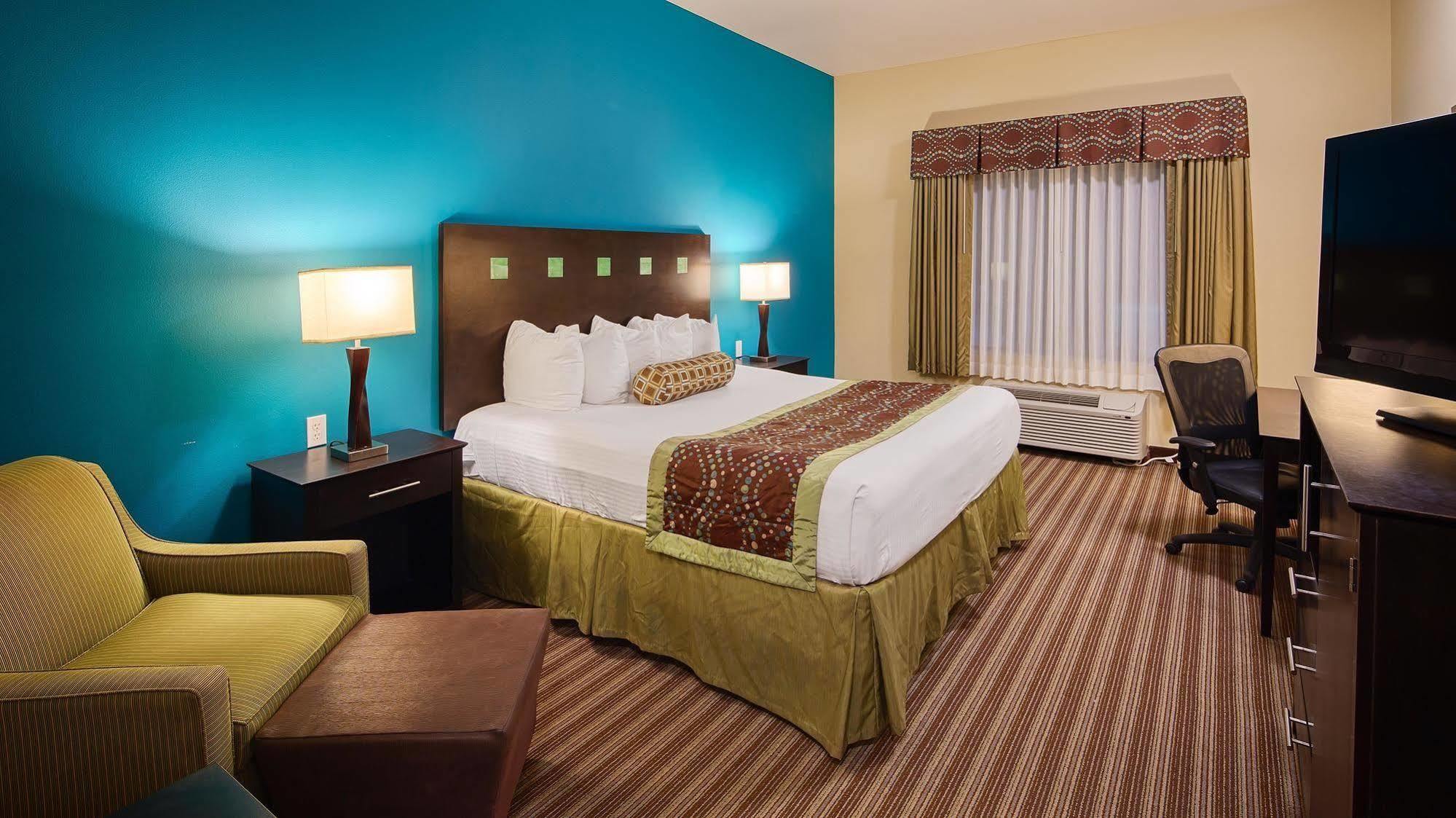 Best Western Plus DeSoto Inn&Suites Mansfield Exterior foto